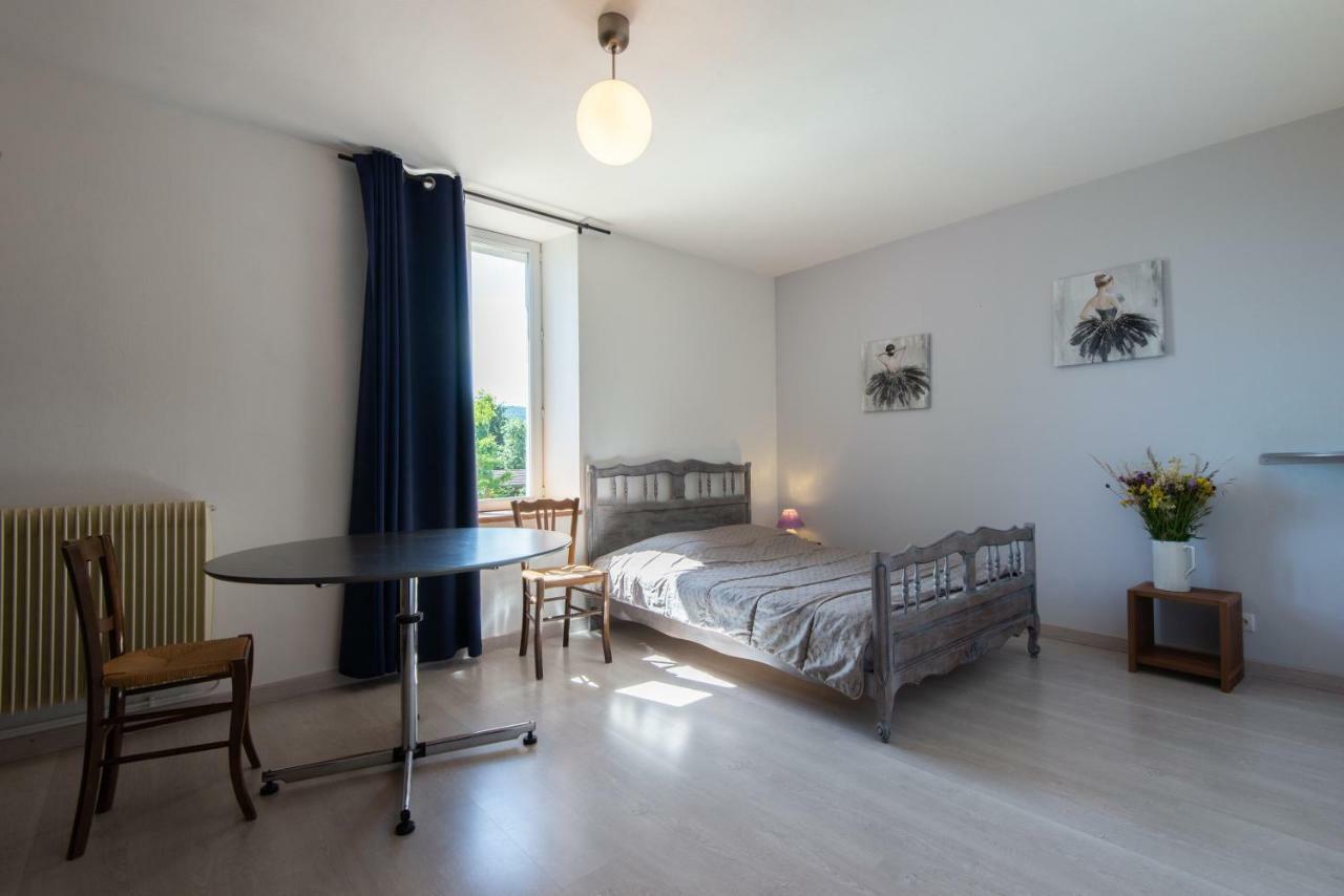 Gite La Janiat Montigny-sur-l'Ain Εξωτερικό φωτογραφία